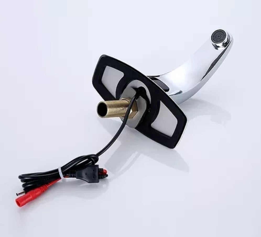 Brand Llave Lavamanos Moderno – Apertura Automática Sin Contacto