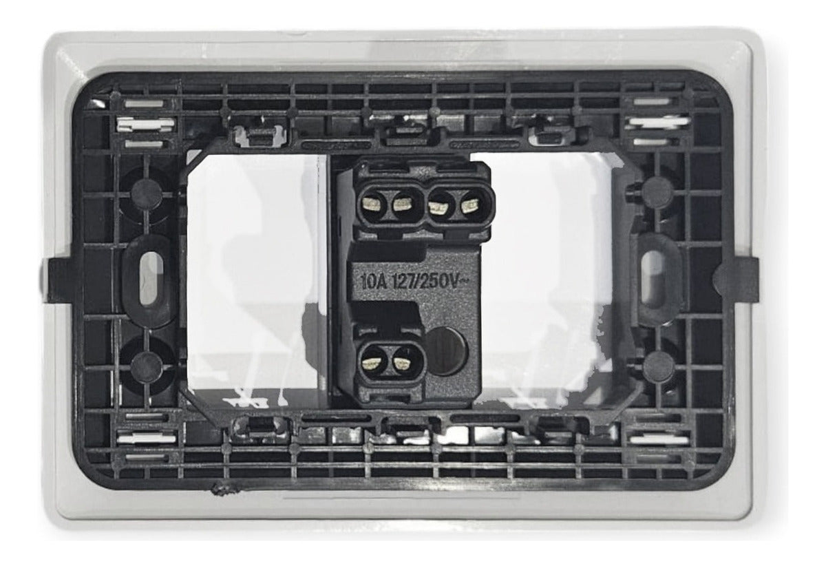 Interruptor De Luz Simple 250v/10a – Diseño Funcional Y Duradero