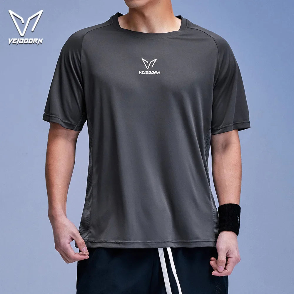Veidoorn 2025 Men's Breathable Running Shirt – Quick-Dry Fabric with Mesh Back